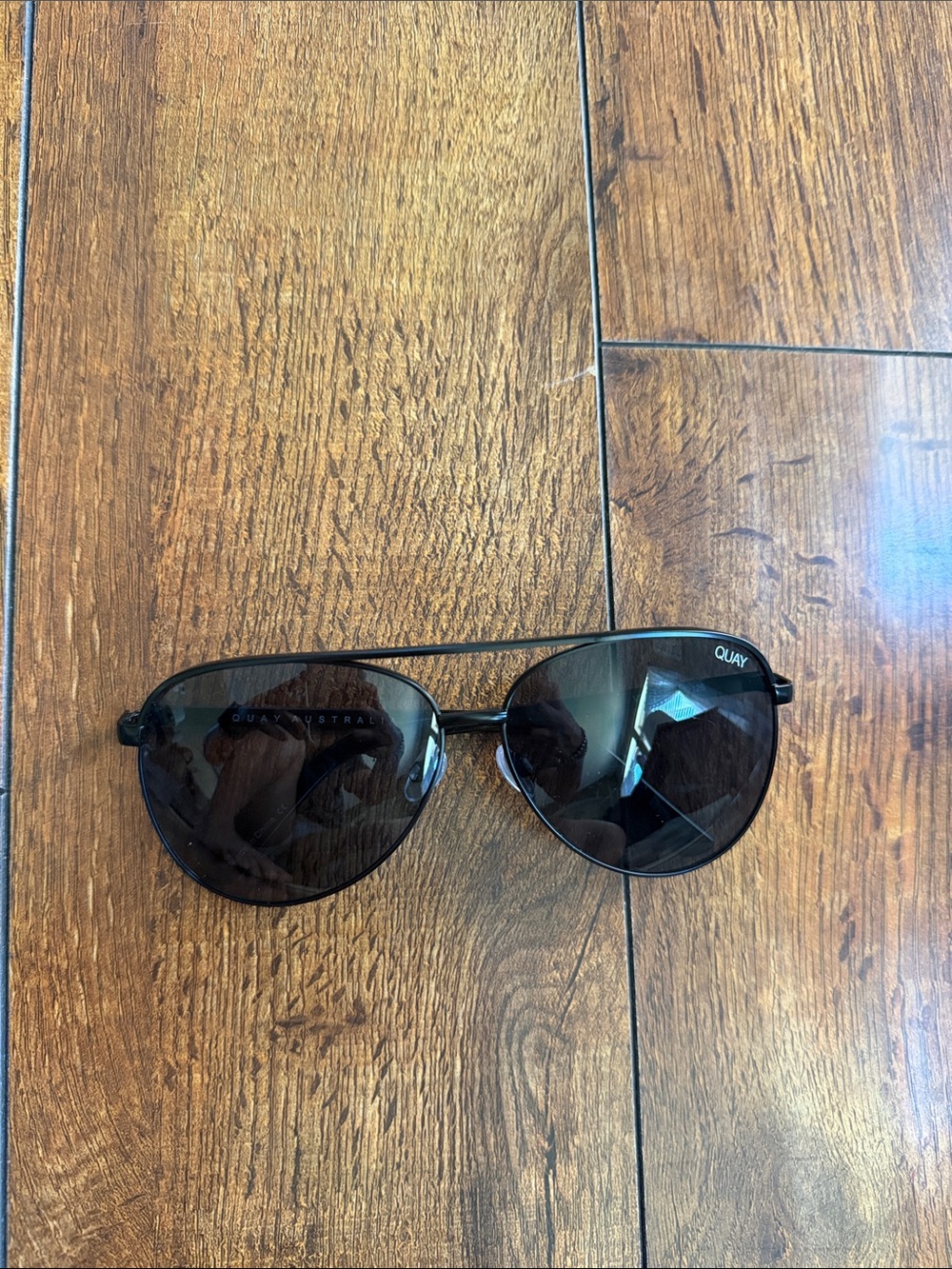 Quay Australia Black Aviator Sunglasses - Picture 4 of 5